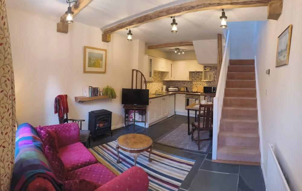 Cosy Cottage for two in the Centre of Sedbergh Featured Image