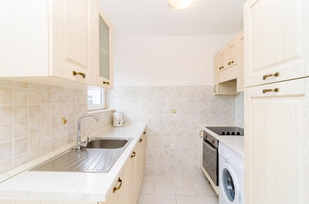 Relaxing Duplex Apartment A3, Close to the Sunset Beach Near Dubrovnik, 2-4 Interior