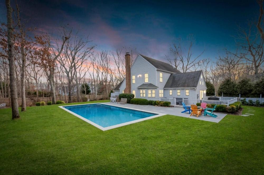 ' بد ود او بول آند هوت توب بيرتشوود باي روفيترافيل غرفة