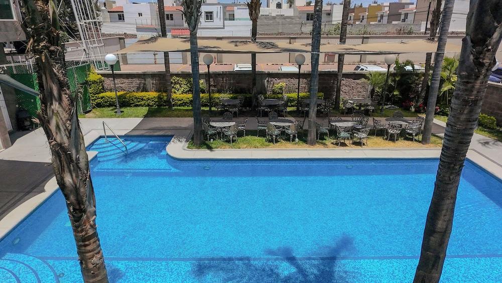 أوتيل إي سويتس أليانا المنطقة الخارجية