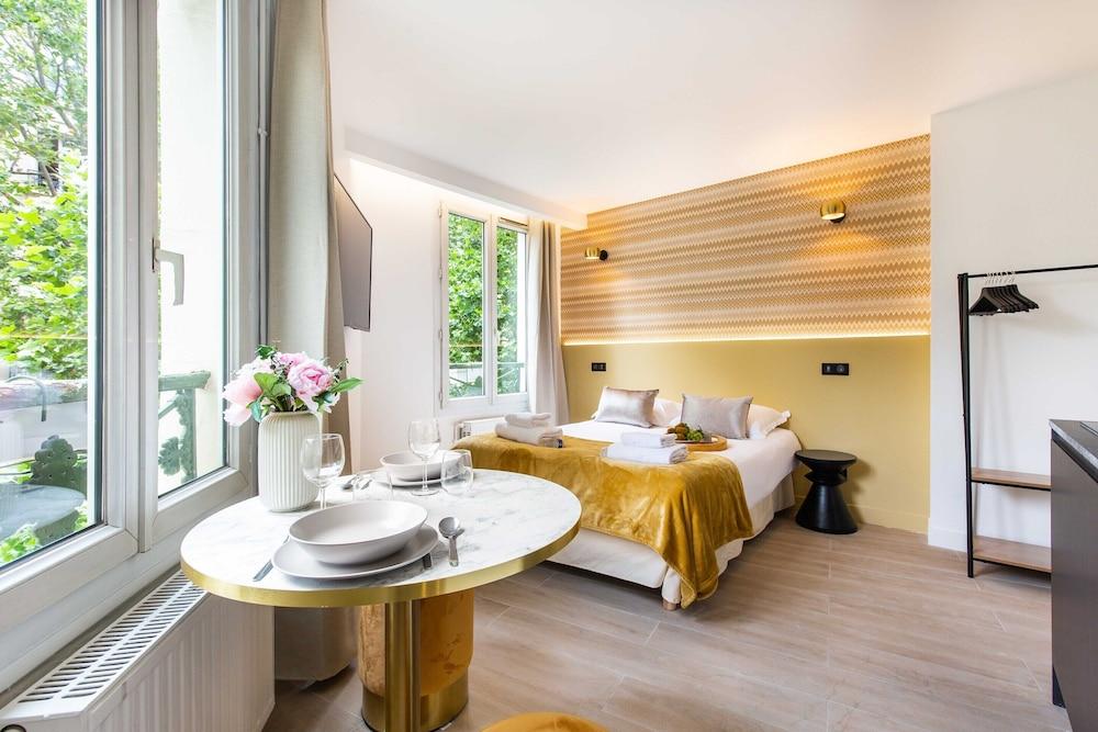 Superb Studio - 2P - Beaugrenelle / Tour Eiffel Room