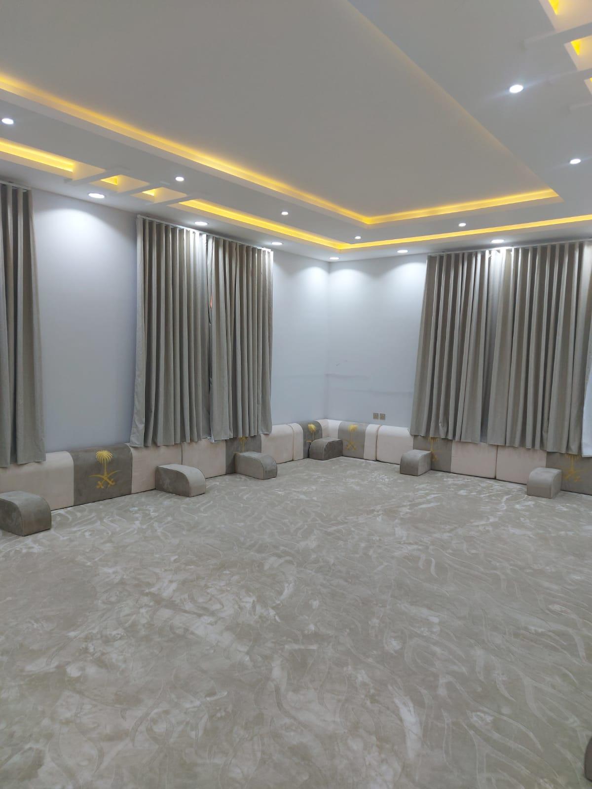 Elegant Chalet with Comfortable and Simple Furniture | 5749 Indoor majlis