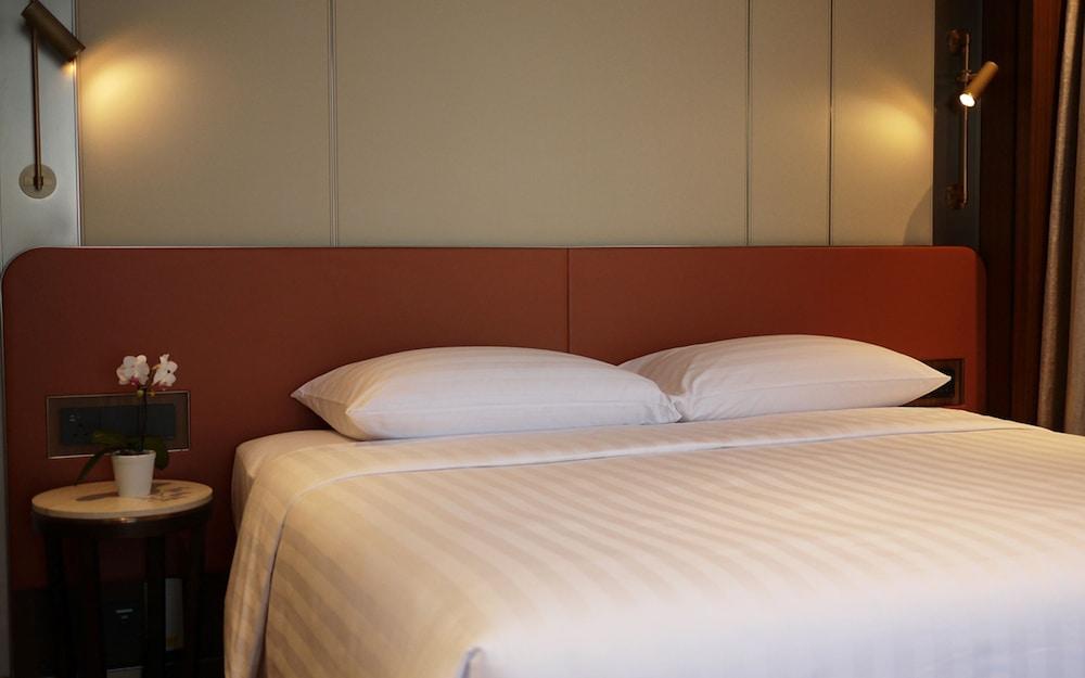 Dorsett Kai Tak Room