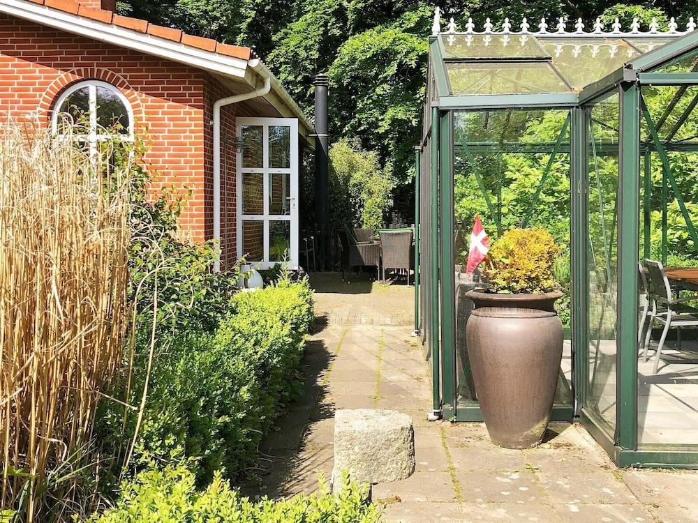 مسكن لقضاء العطلات يتسع لـ 8 أشخاص في فاردي