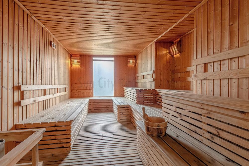 سيتي جاردن تاور باي باتايا هوليداي ساونا