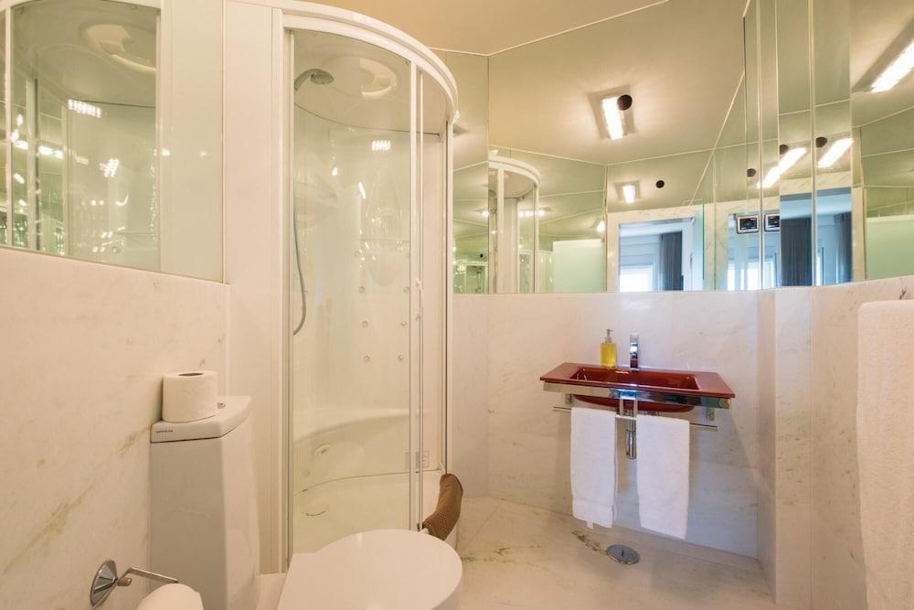 Apartment High-speed Internet A C 50m From Beach Sea View Rlag71 Room