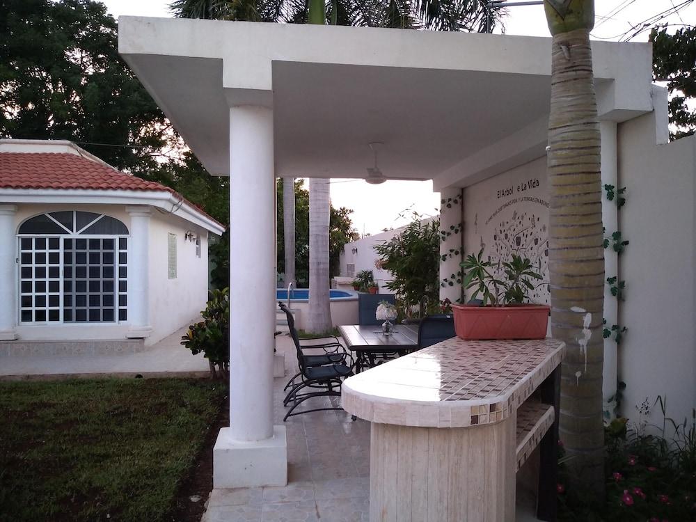 Residencia Uribe - Beautiful House With Private Pool Exterior