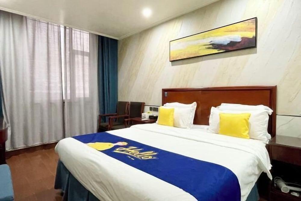 7 Days Inn (Hongdong Chaoyang West Street)