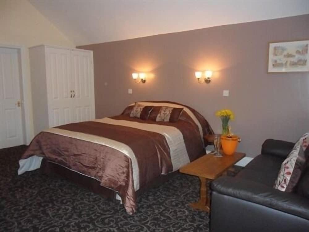 شجرة البلوط القديمة غرفة