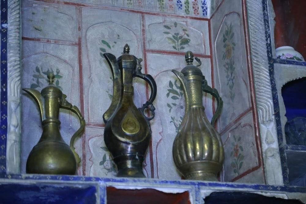 كوميل بوخارا بوتيك هوتل تفاصيل الفندق من الداخل