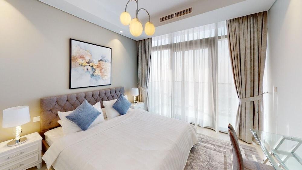 Whitesage - Bright and Spacious Apartment With Sea Views Room
