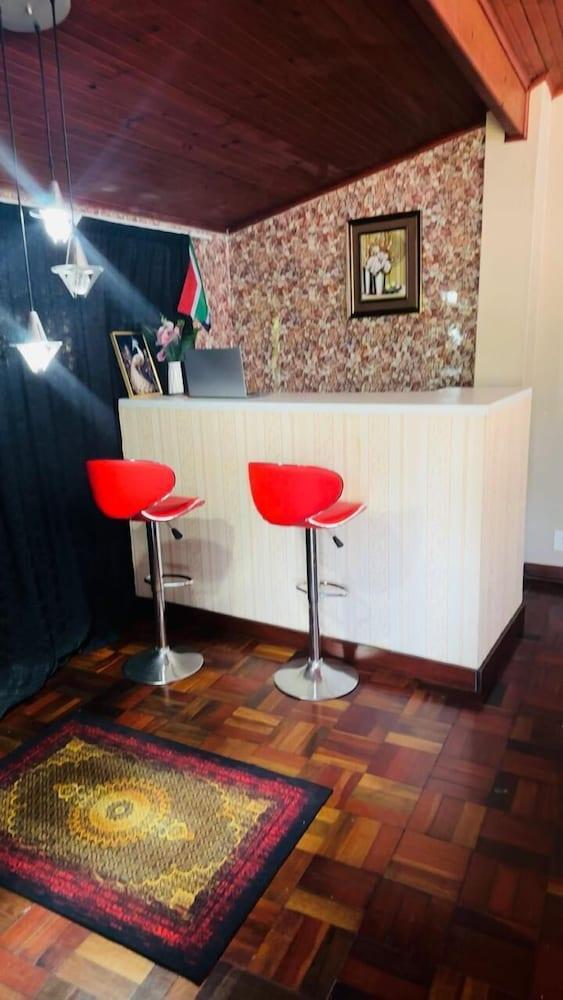 Comrades Oasis Guest House