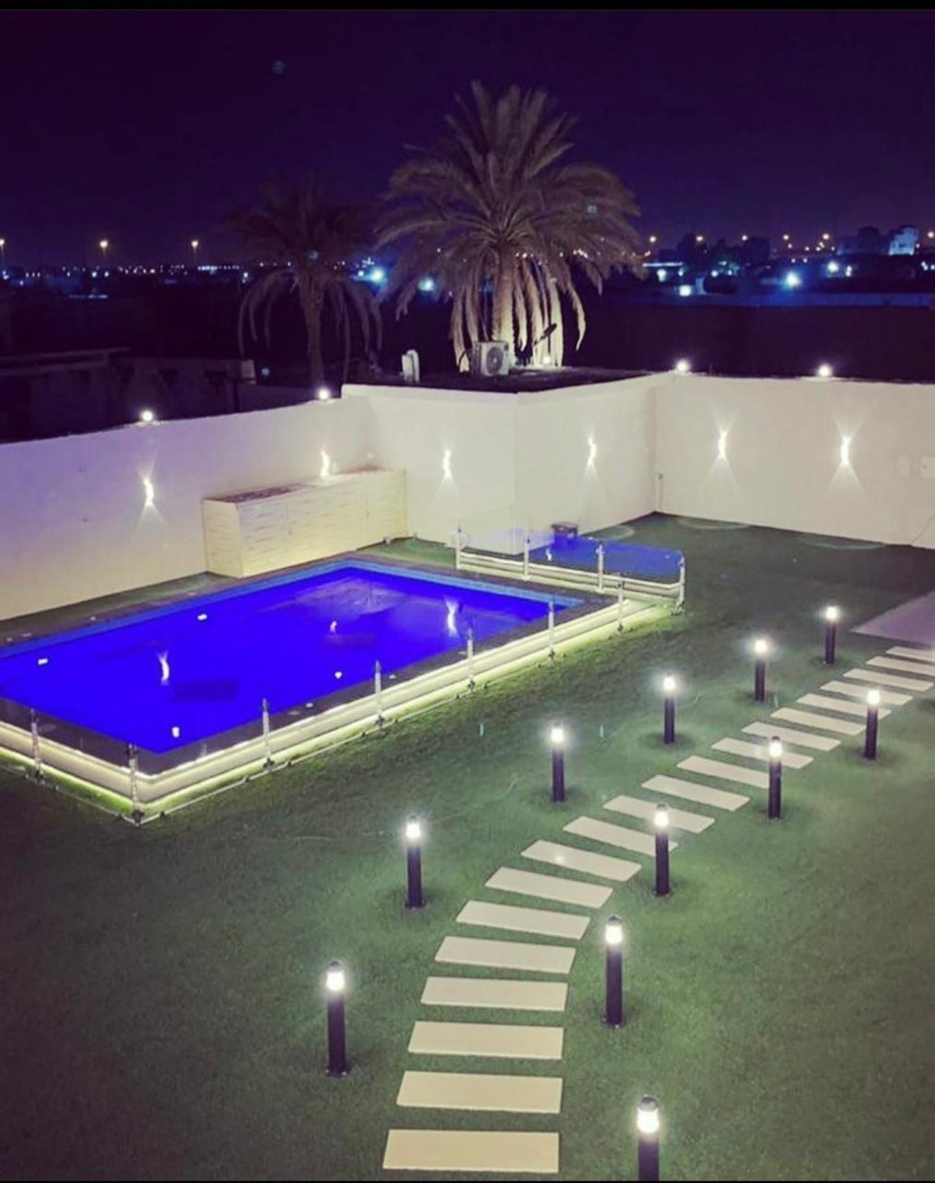 شاليه بتصميم أنيق ومسبح |3262