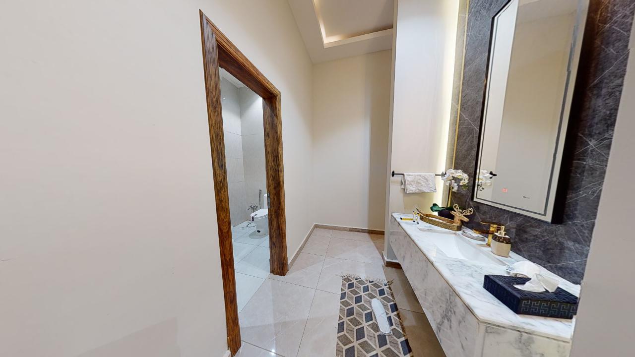 Luxurious Chalet with Kids Playground | 1272 Bathroom