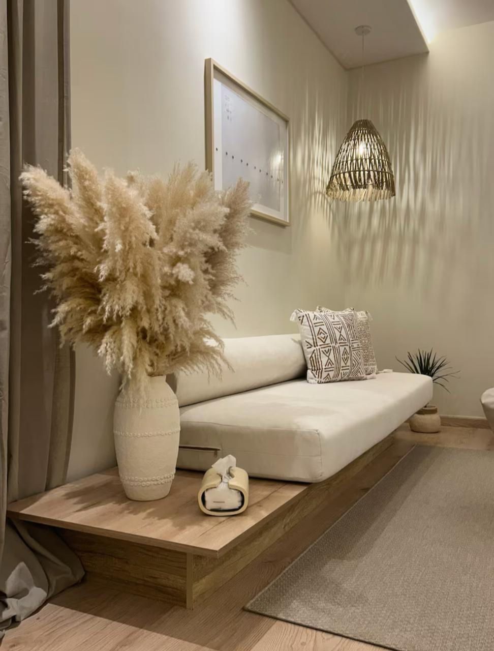 Elegant Apartment with Comfortable and Simple Furniture | 5645 Featured Image
