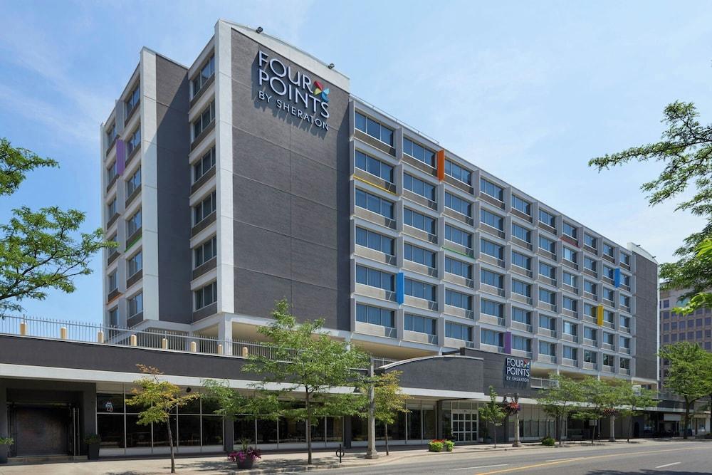 Four Points by Sheraton Windsor Downtown