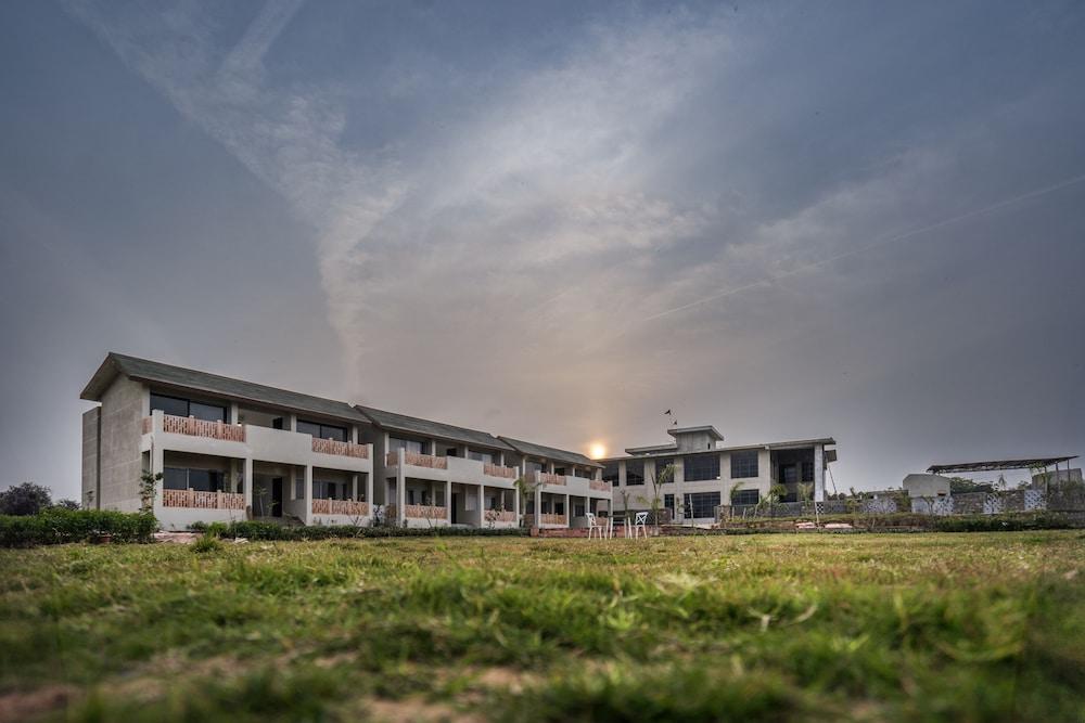 ذا بالبور فورت إيهكونو وايلد لايف ريزورت المنطقة الخارجية