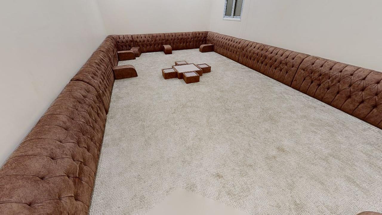 شاليه بتصميم مريح وأثاث مريح وبسيط | 1600