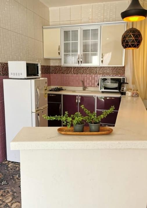 شاليه بتصميم أنيق ودخول ذاتي |4032 مطبخ خاص