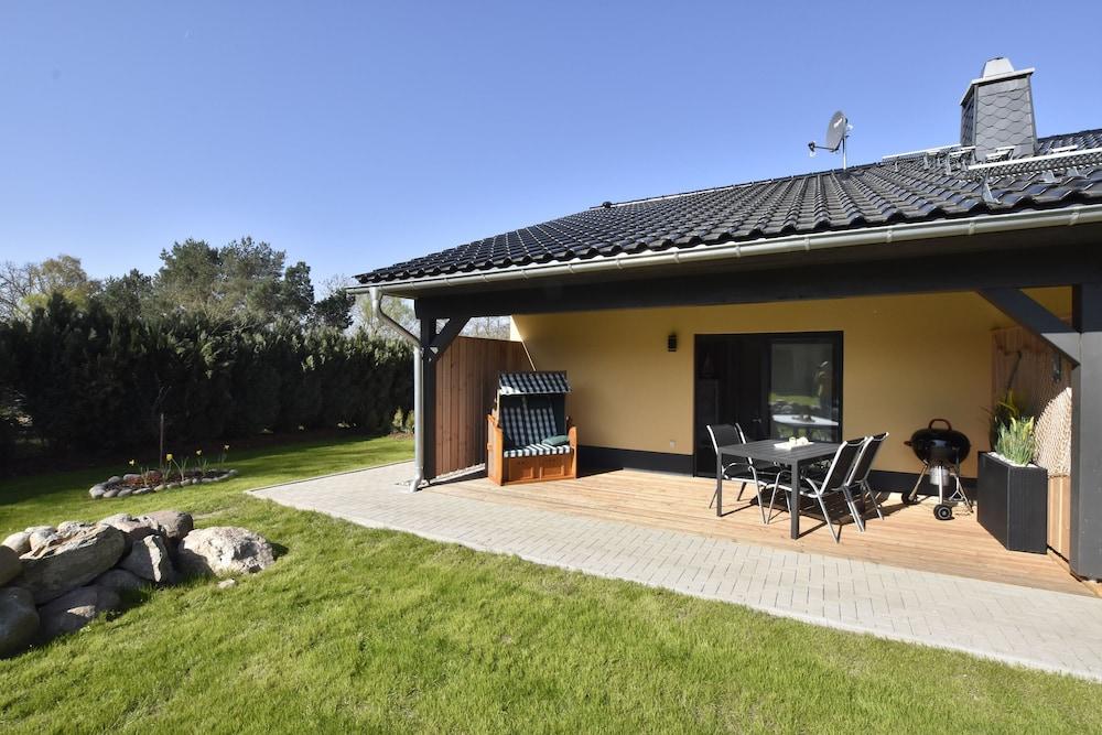 كوزي أبارتمنت إن بارنيكو ويذ برايفت تيراس