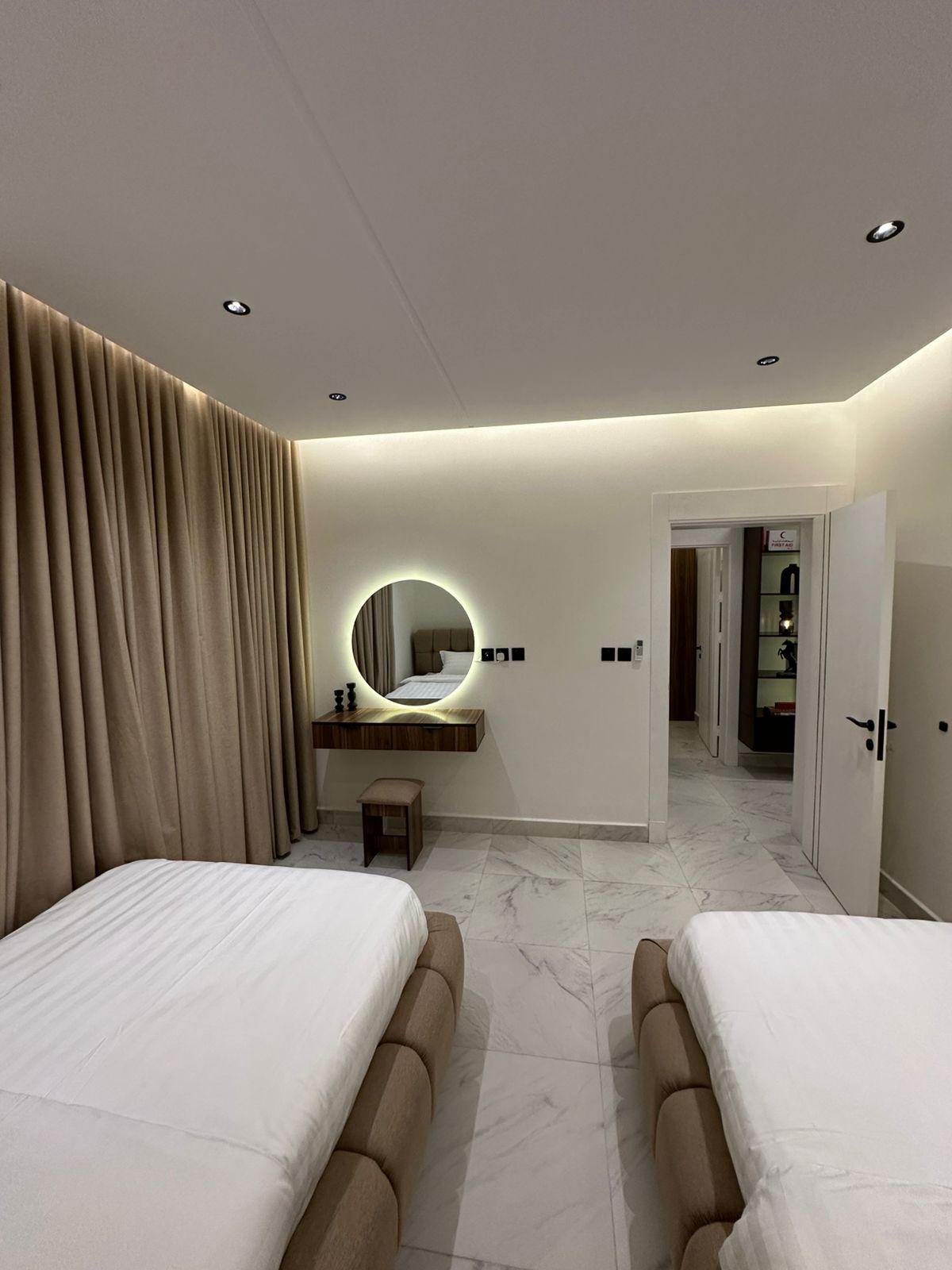 Modern Apartment with Self Check-in | 5734 Bedroom