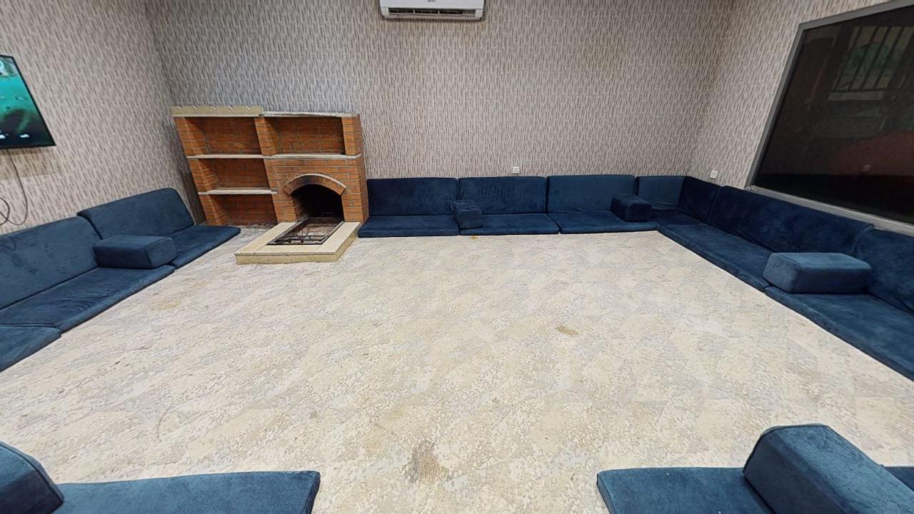 شاليه بتصميم مريح وأثاث مريح وبسيط | 1246 مجلس داخلي