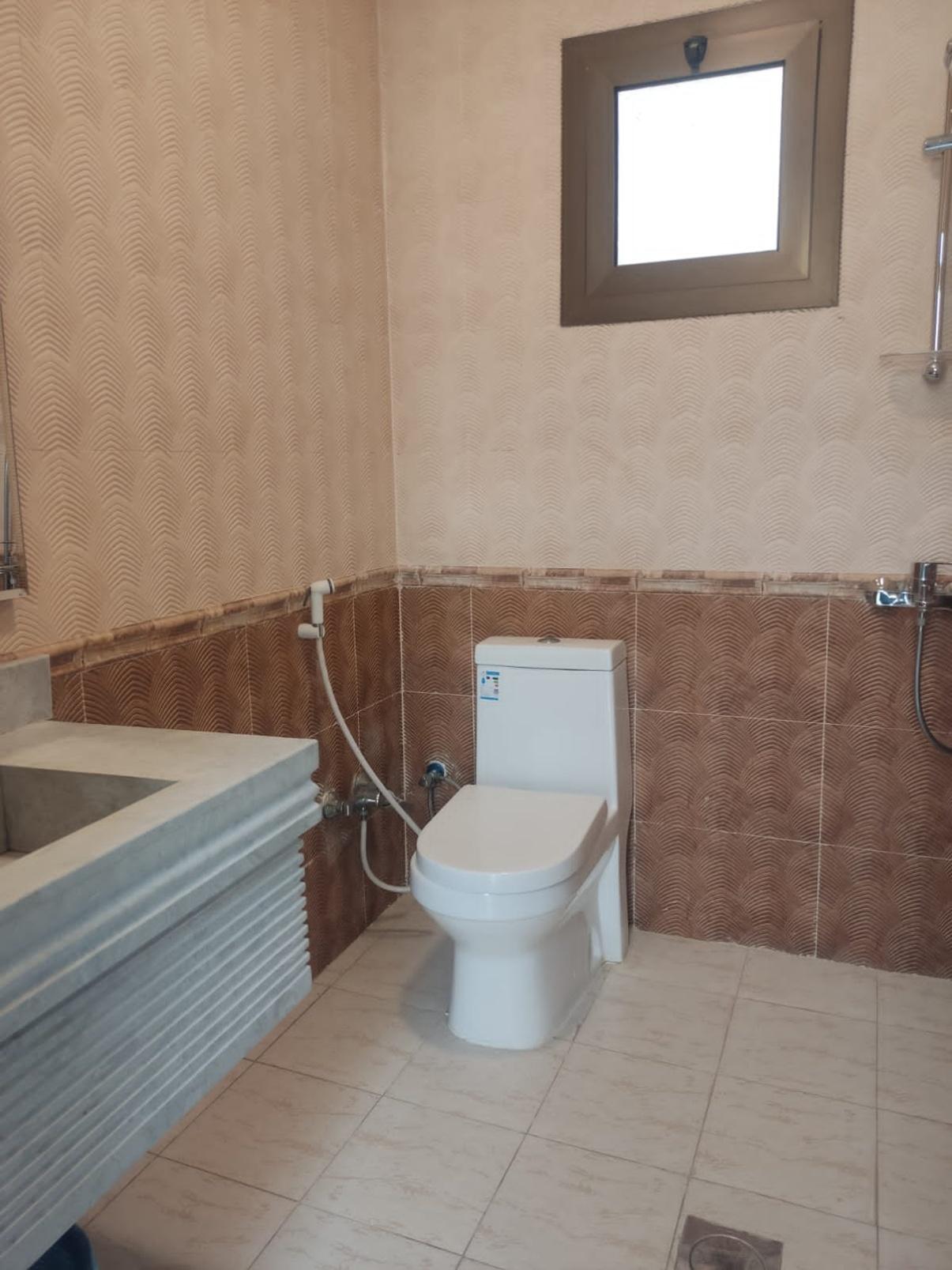 شاليه بتصميم مريح بمسبح وألعاب مائية | 3623 حمام