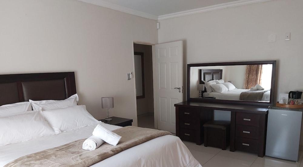 هوش جيست هاوس