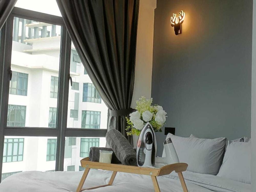 ARC Austin Hills Residensi By Antlerzone Room