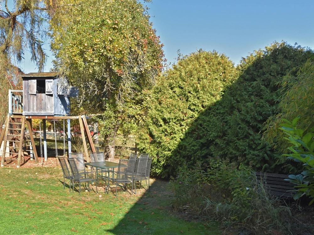 جيراوميجز فيرينهاوس إن هيسين ميت جارتين المنطقة الخارجية