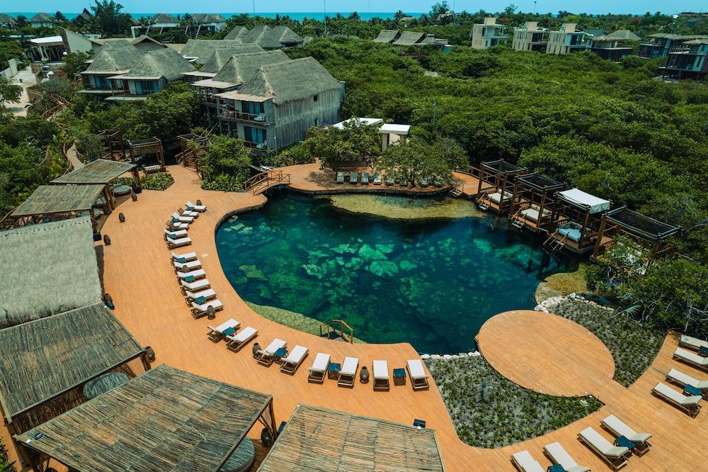 هوتل شيباري تولوم - ريستورانت آند سينوت كلوب