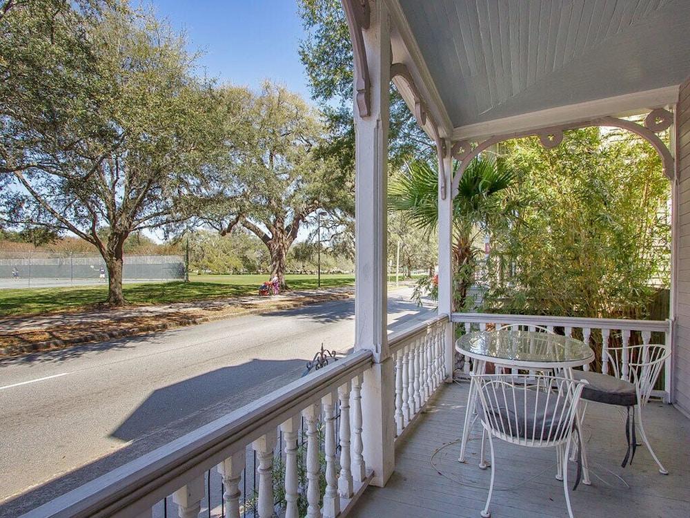 Park View A Property Grounds