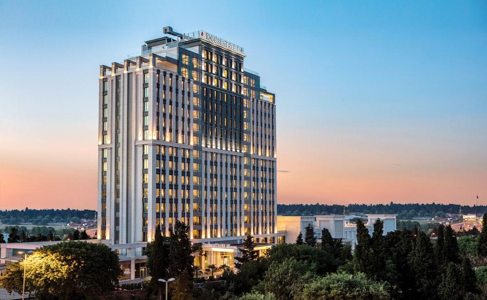 DoubleTree by Hilton Istanbul Topkapi Featured Image