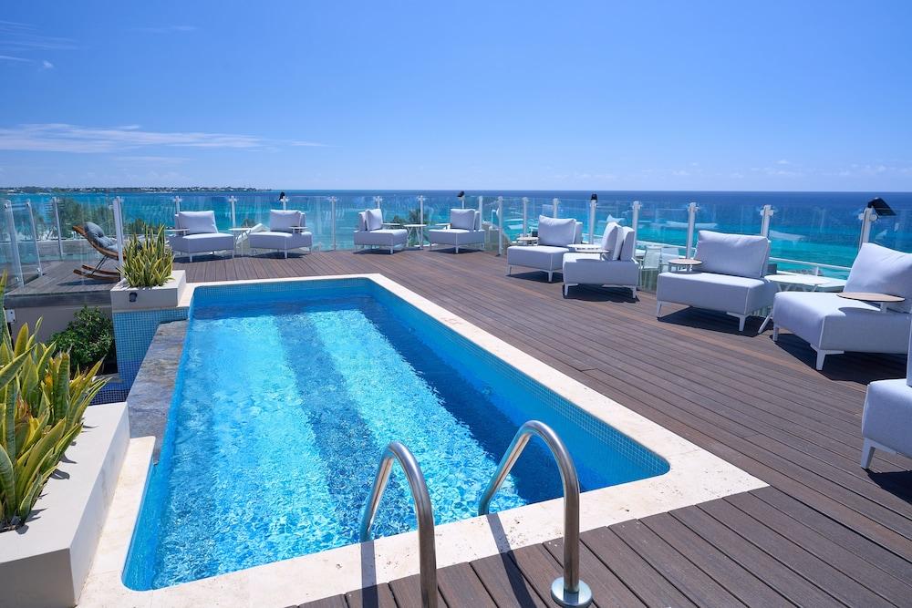 Concierge Collection at O2 Beach Club & Spa by Ocean Hotels Rooftop Pool