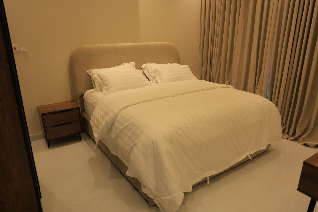 Attractive Apartment with Comfortable and Simple Furniture | 5582 Bedroom