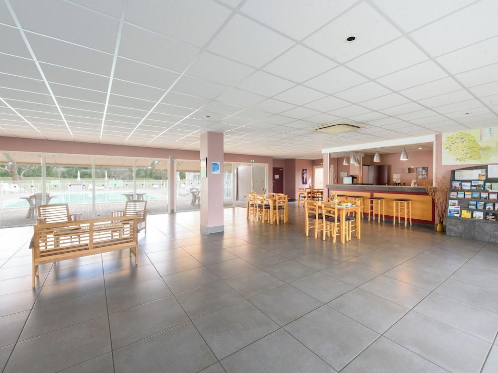 لو دومان دو جرين - فاكانسيول منطقة الاستقبال