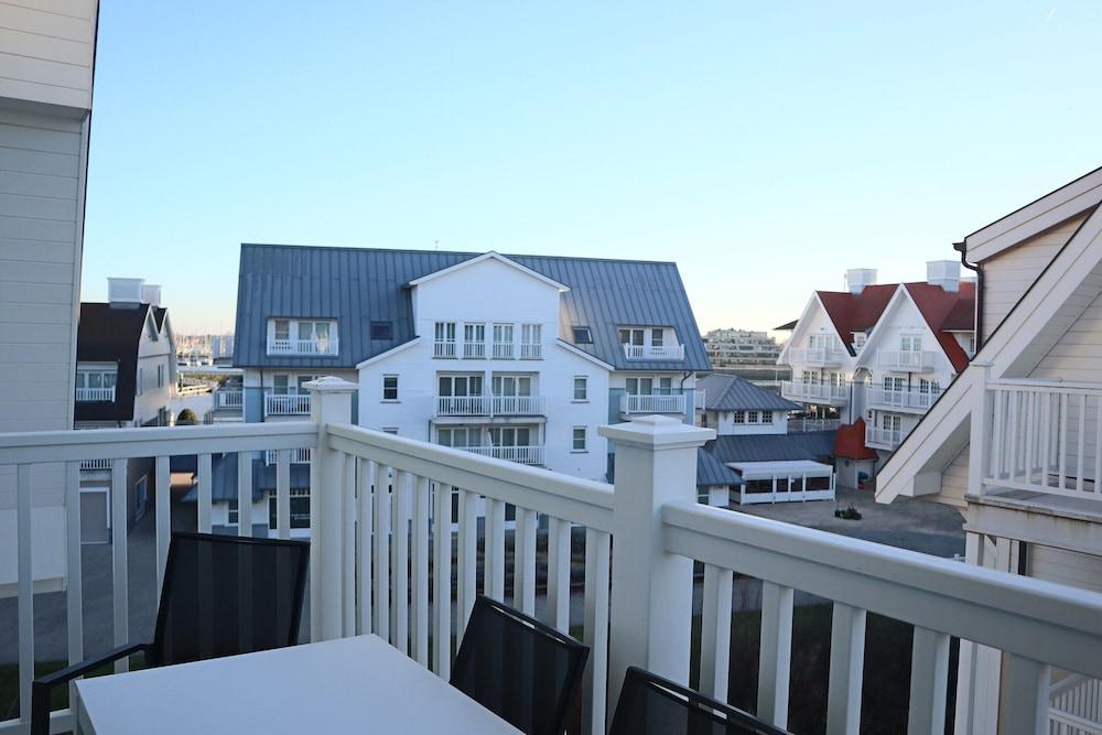 Apartment in Nieuwpoort With Central Location Property Grounds