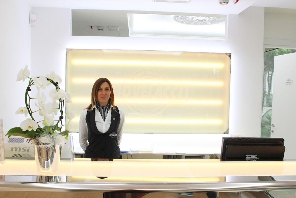 باراديسو هوتل بوفيلاتشي منطقة الاستقبال