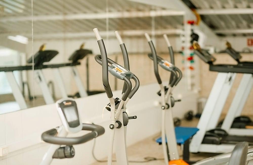 فندق ناسيونال إن ساو كارلوس آند كونفينسويس صالة الألعاب الرياضية