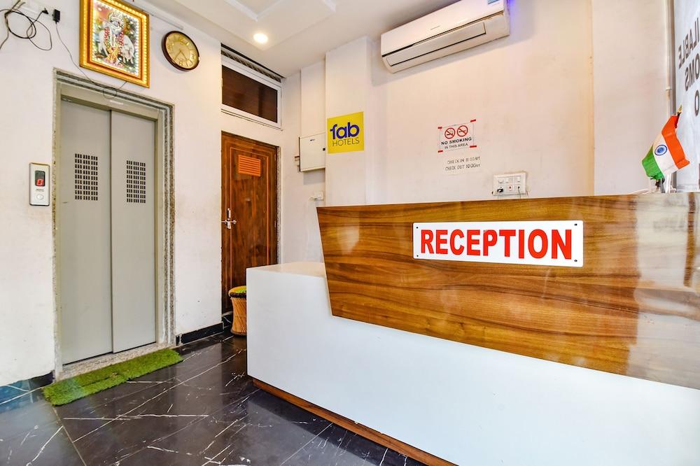 Fabexpress Raj Palace Reception