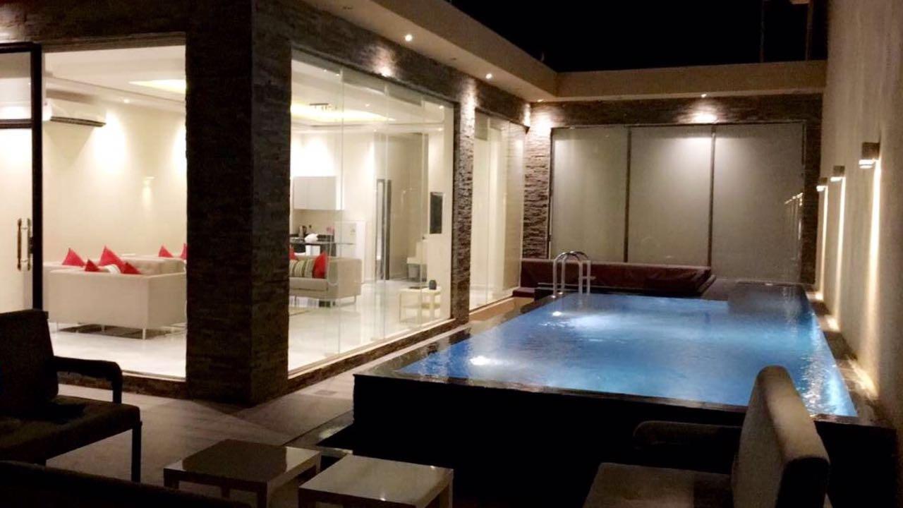 Elegant Chalet with Pool | 2852