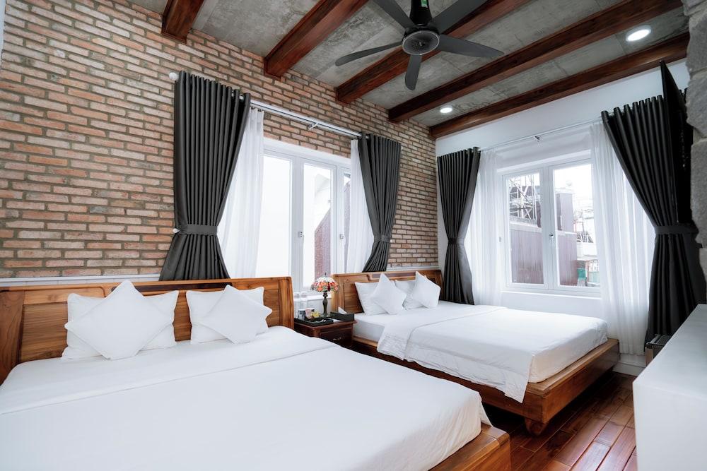 داي نام فيلا ريتريت