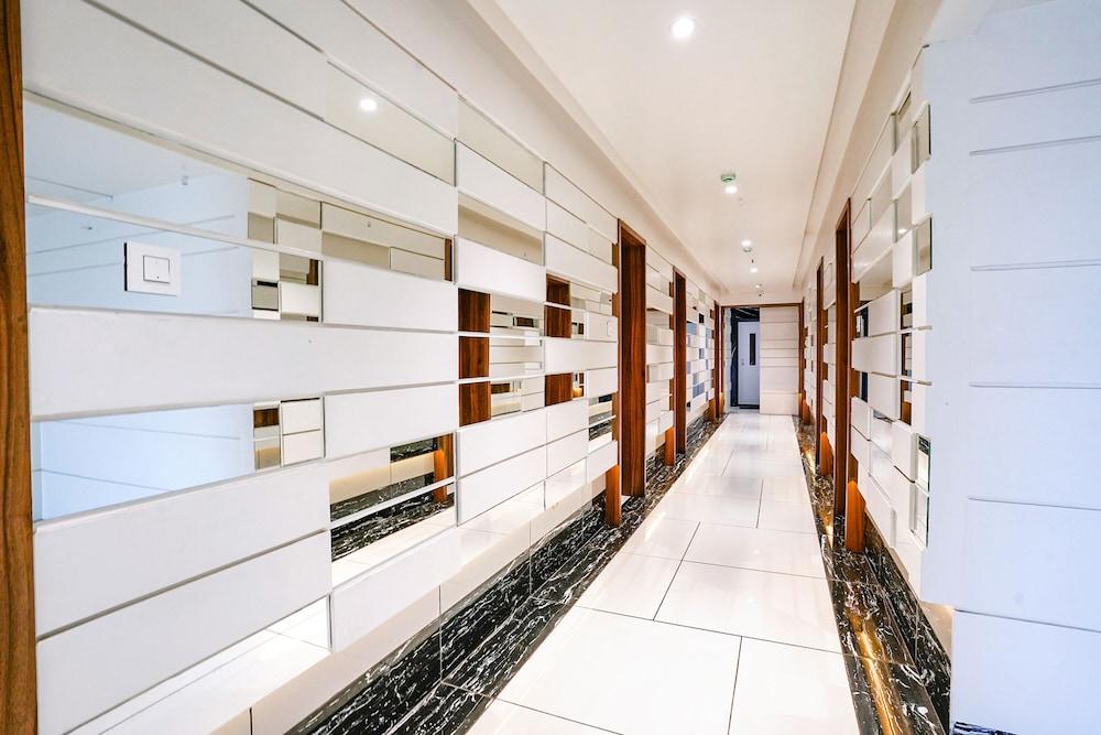 فاب هوتل ذا ناشيك إن الردهة