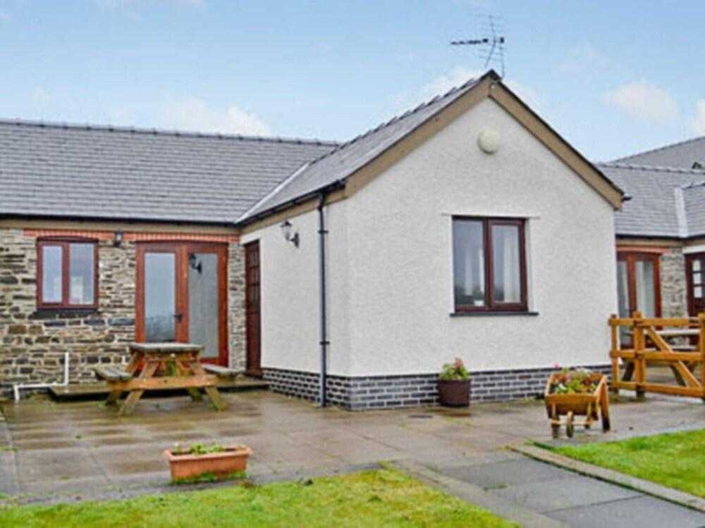 The Calf Suite Exterior