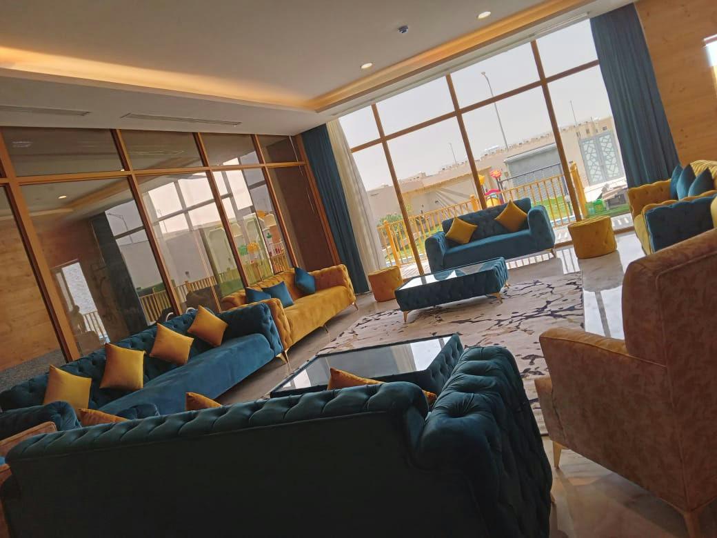 شاليه بتصميم أنيق وألعاب مائية | 4375 منطقة المعيشة