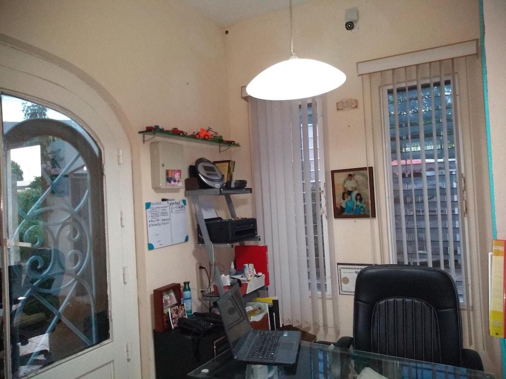 Residencia Uribe - Beautiful House With Private Pool Exterior