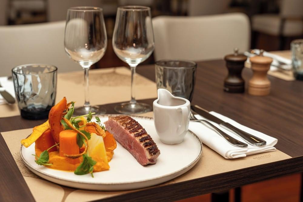 أوكسيدنتال باريس ليفالوا