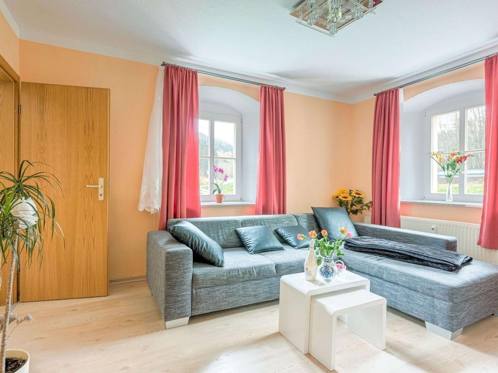 Tranquil Escape in Rauschenbach