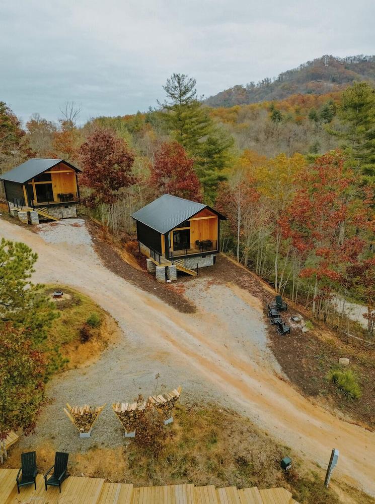 Long View Resort Exterior