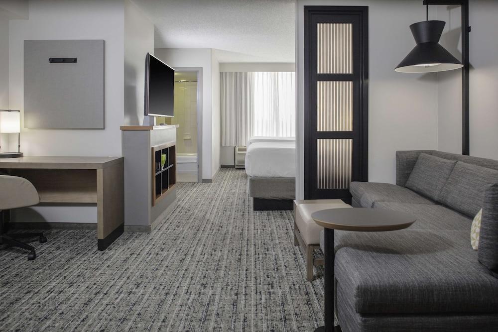 Hyatt Place Dallas/Arlington